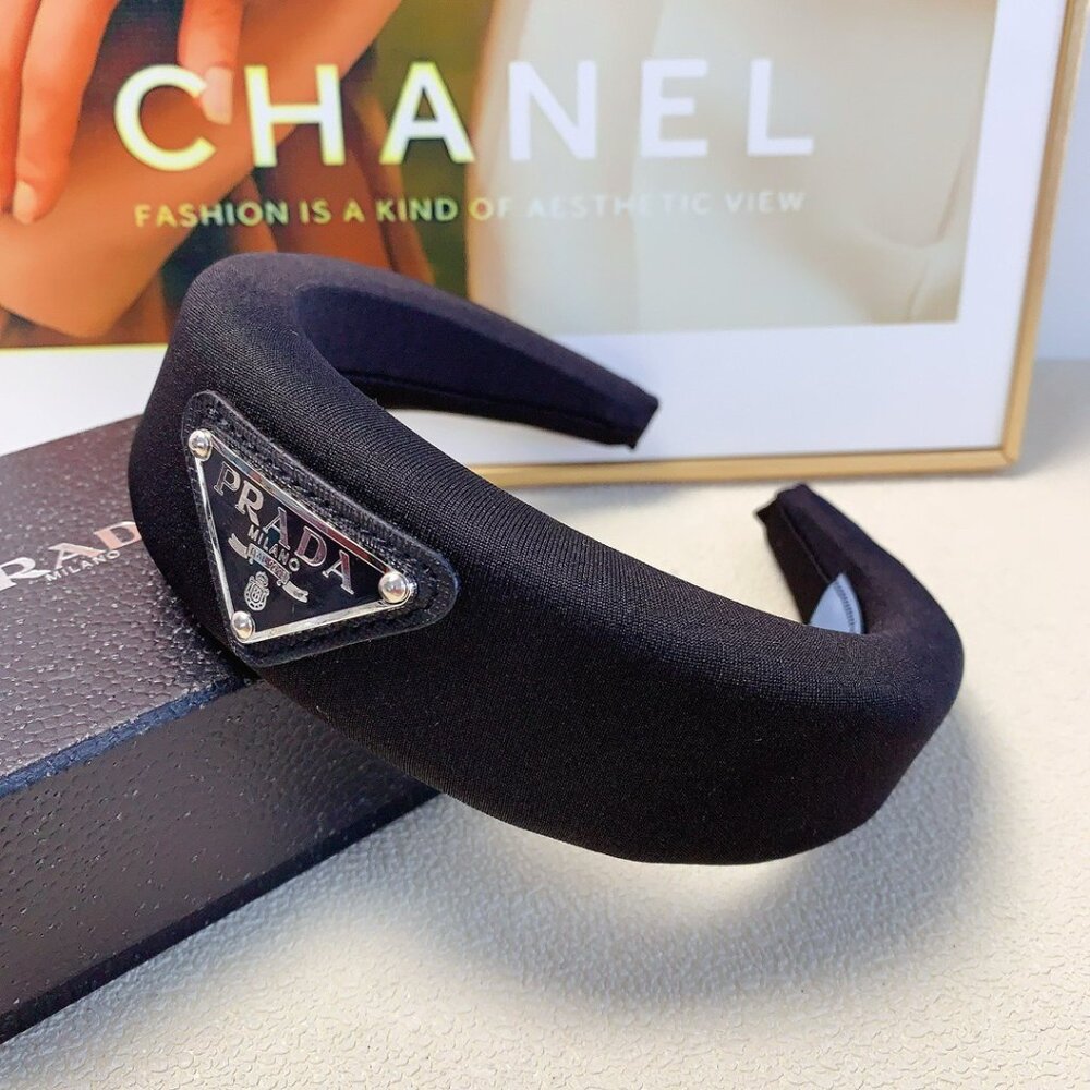 Prada 💕Black Logo Re-Nylon Headband💕